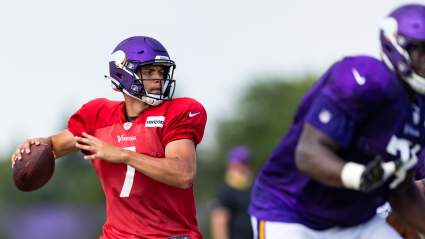 Homegrown Vikings QB Files Injury Grievance After Being Cut: Report