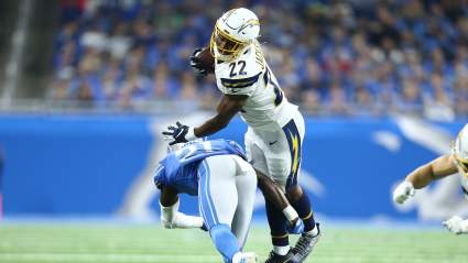 Lions Bringing 2 Preseason Studs Back to Practice Squad: Report