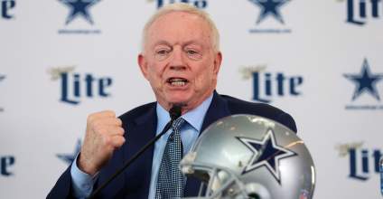 Cowboys 8-Time Pro Bowl Star May Abruptly Retire: Report