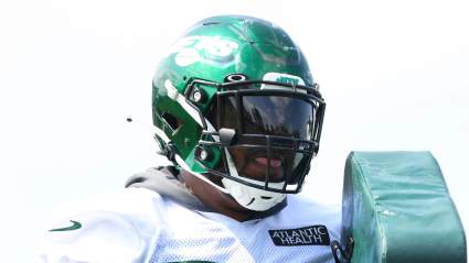 Jets, Cowboys Working on Trade Centered Around Big Man: Report