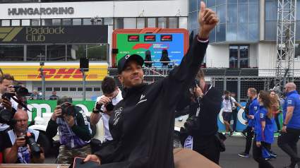 Legendary Athlete Joins Broncos Ownership Group: Report