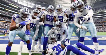 Cowboys Hall of Famer Drops Wild Prediction for 2022: ‘Chasing the 1972 Dolphins’