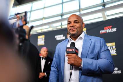 Daniel Cormier Snaps Back After Star Says ‘DC’ Shouldn’t Commentate UFC Fight