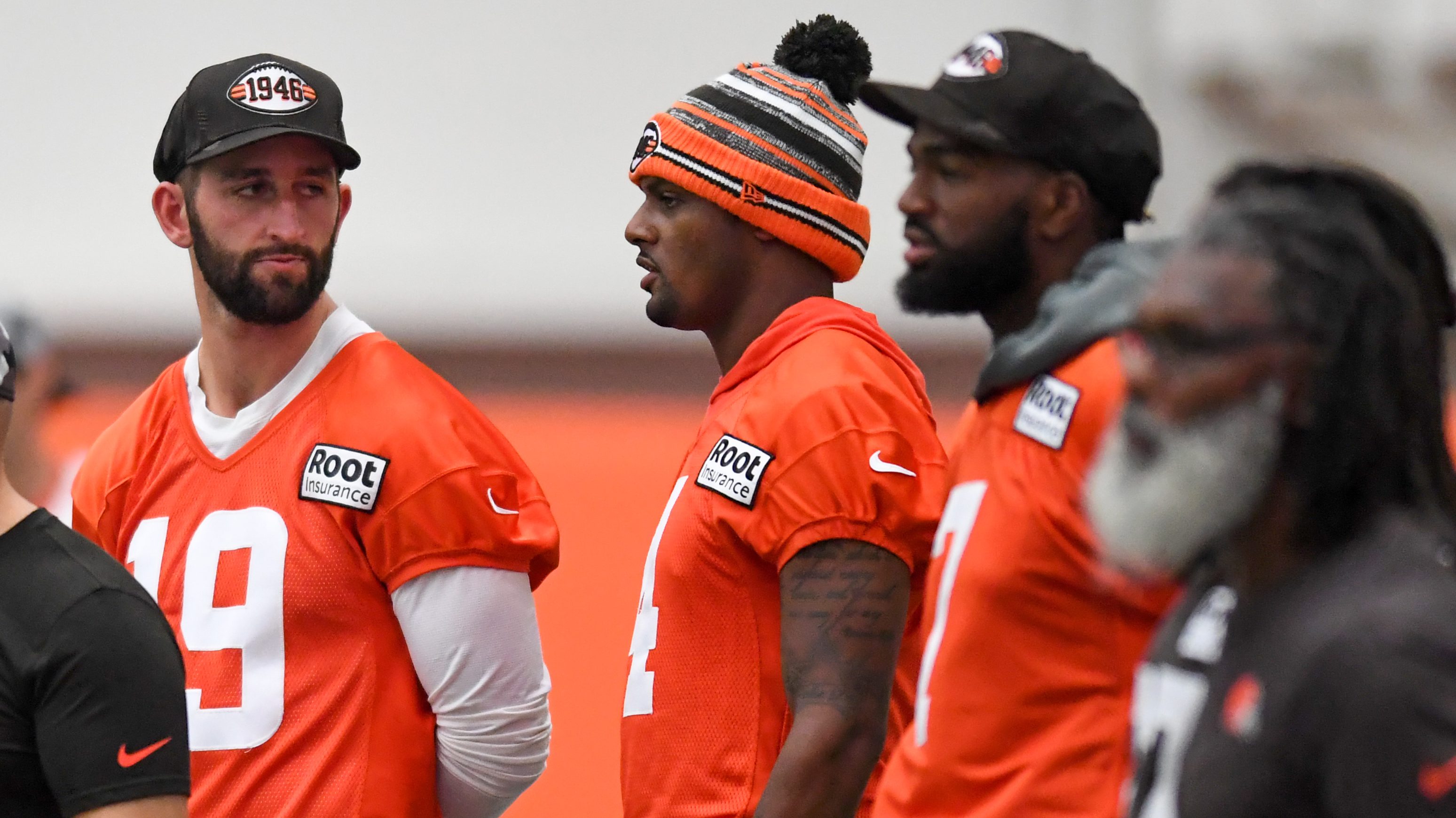 Browns: Kareem Hunt reps Nick Chubb jersey as team gets set for Titans