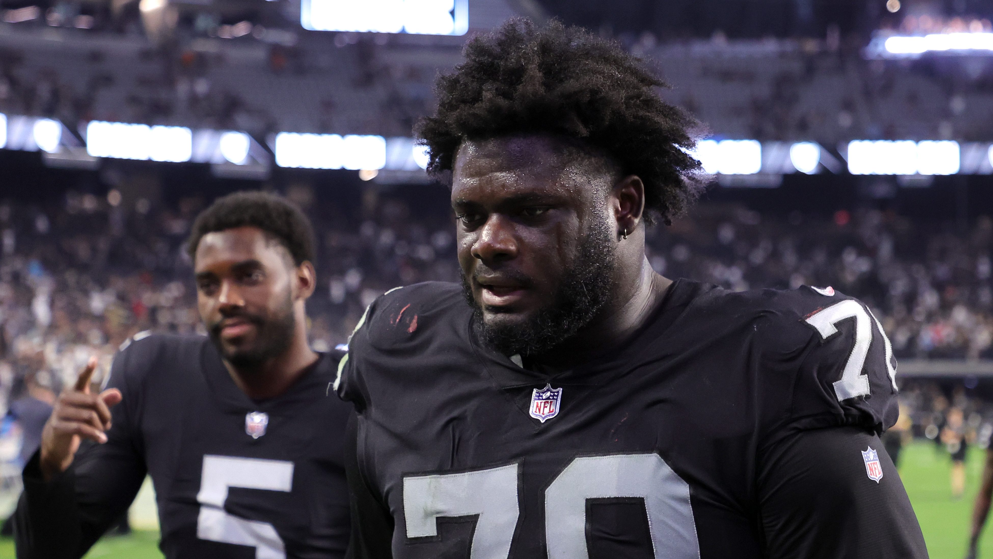 2021 NFL Draft: Las Vegas Raiders reach for Alex Leatherwood at No. 17