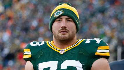 Former Packers Center Announces Retirement From NFL