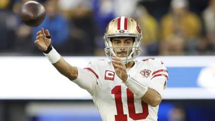 ‘Long-Standing’ 49ers Player Claims Jimmy Garoppolo Was Hard to Reach, Says Analyst