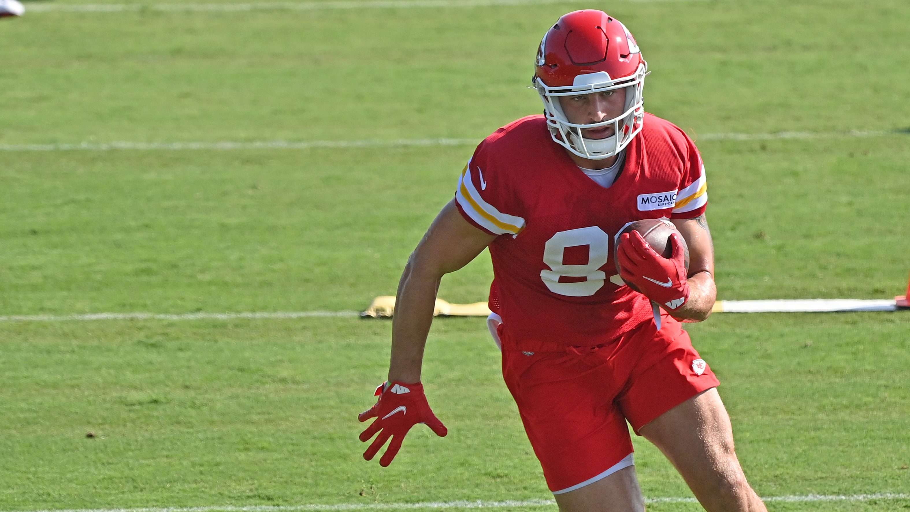 Chiefs Camp: Noah Gray Taking Advantage After TE Injury