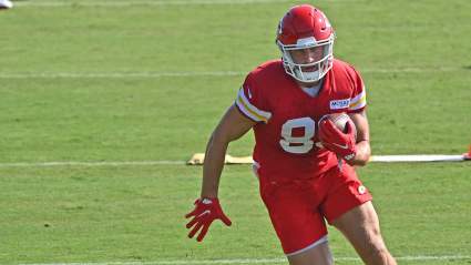 Chiefs Youngster ‘Took Advantage’ of Starter’s Camp Injury: Report