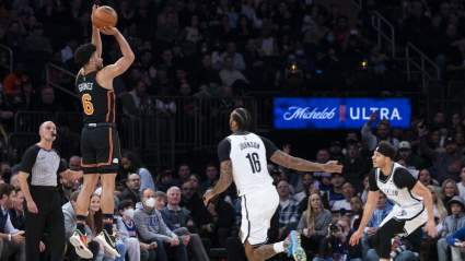 Knicks ‘Eager’ to Retain Sophomore Shooting Guard: Report