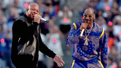 Warriors’ Steph Curry Receives Eye-Popping Gift From Rap Legend [WATCH]