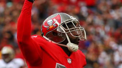 Jets Signing Falling Behind in Camp After Receiving Guaranteed Money