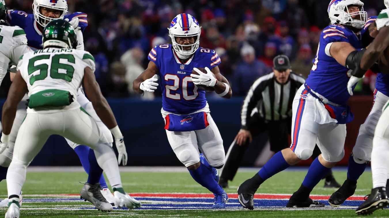 Bills Rumors OnceStruggling RB Lock to Make Roster