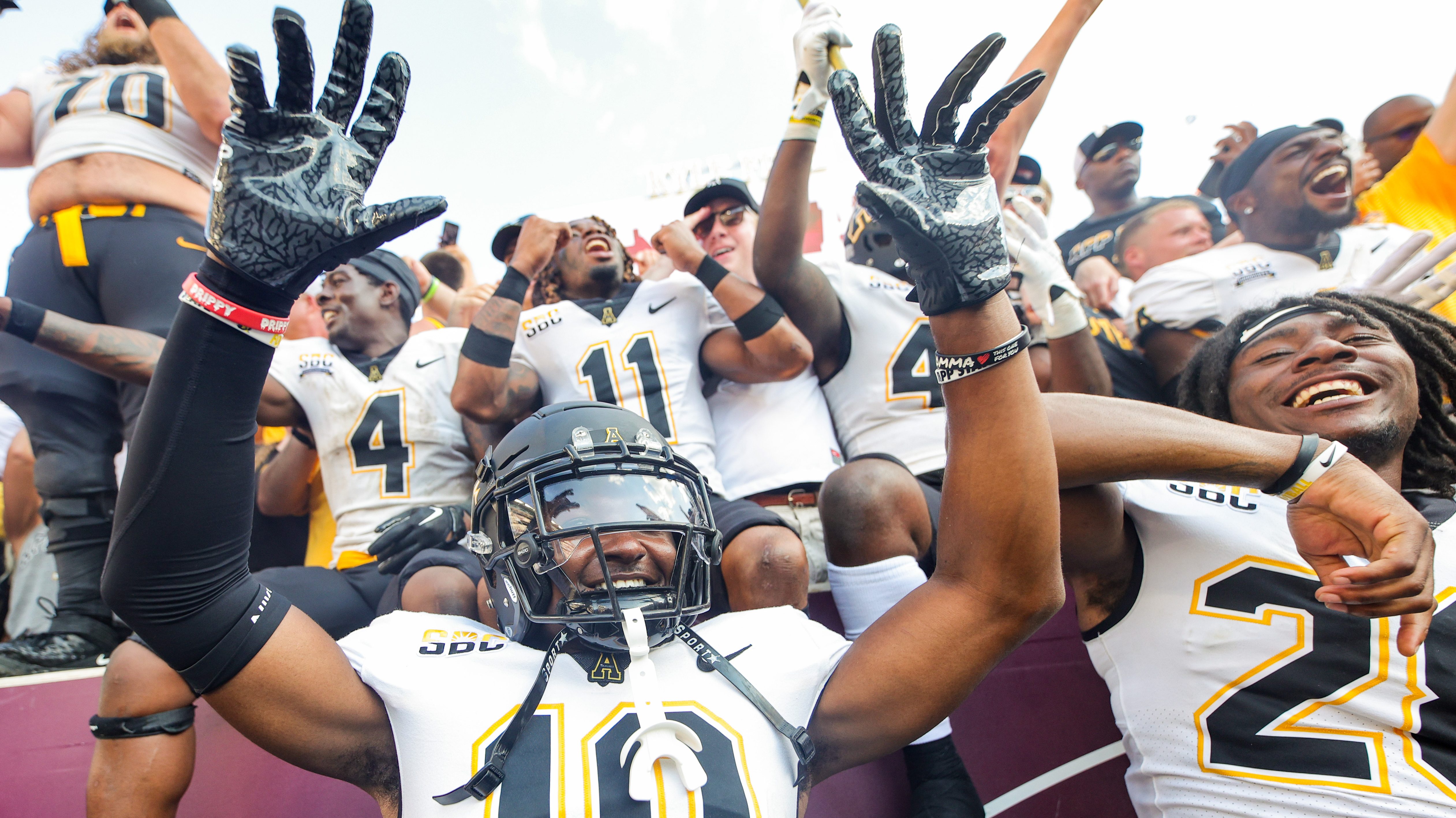 appalachian state versus troy football game