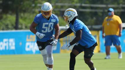 Chiefs Sign Ex-Chargers & Army Linebacker to Practice Squad: Report