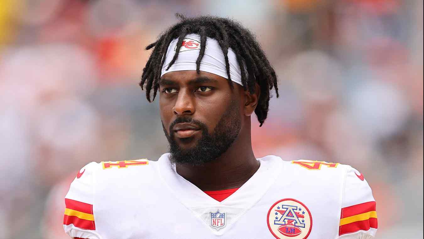 Chiefs Elevate LB Elijah Lee, 1 Other vs. Cardinals