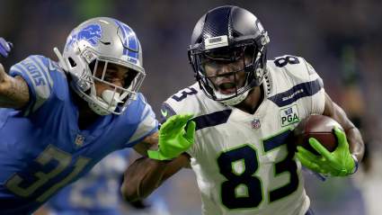 Seahawks Sign 5-Year Veteran DB With All-Pro Out For Year