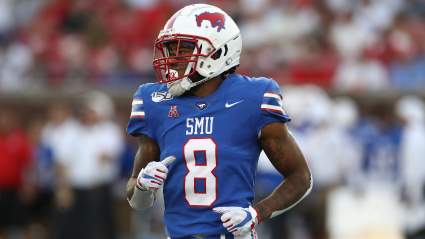 Bears Announce Signing of Ex-Titans WR