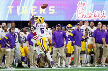 San Francisco 49ers Sign Speedy Ex-National Champion