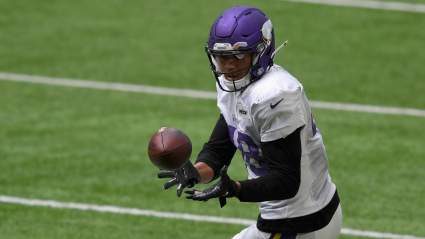 Bears Eyeing Ex-Saints DB & Former Rival LB Amid Injury Issues