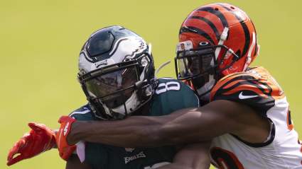 Cowboys in Talks With Ex-Rival Playmaker & Speedy Hometown Receiver