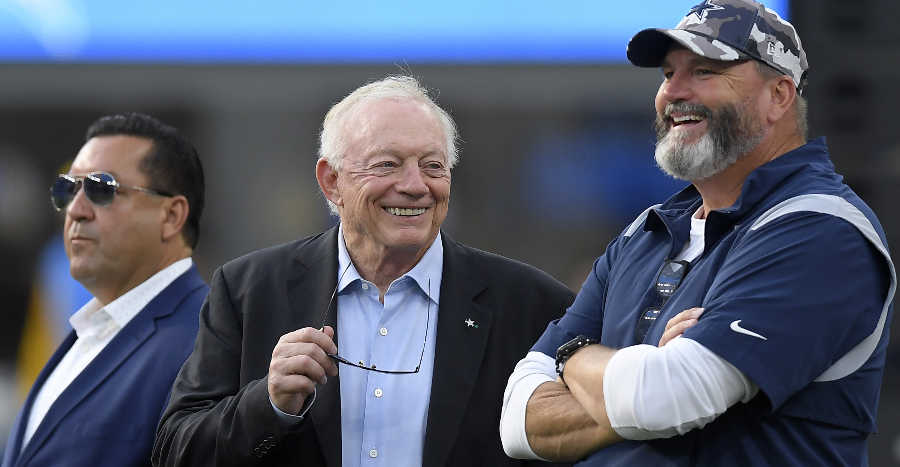 Cowboys' Jerry Jones Confirms Meeting With 2-Time All-Pro