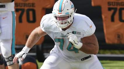Eagles Work Out 2 Project Players, Release ‘Limited’ Injury Report