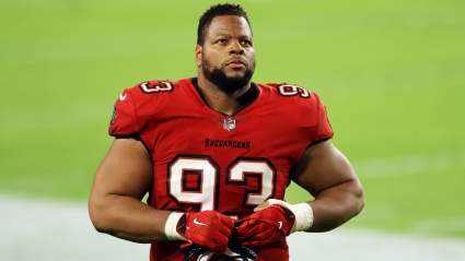 Insider Names Chiefs as ‘Perfect’ Fit for 5-Time All-Pro Run Stuffer