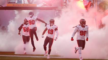 Ex-Buccaneers Pro Bowler Could Sign With AFC Contender: Report
