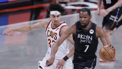 Celtics Re-Sign 25-Year-Old Forward to Contract: Report