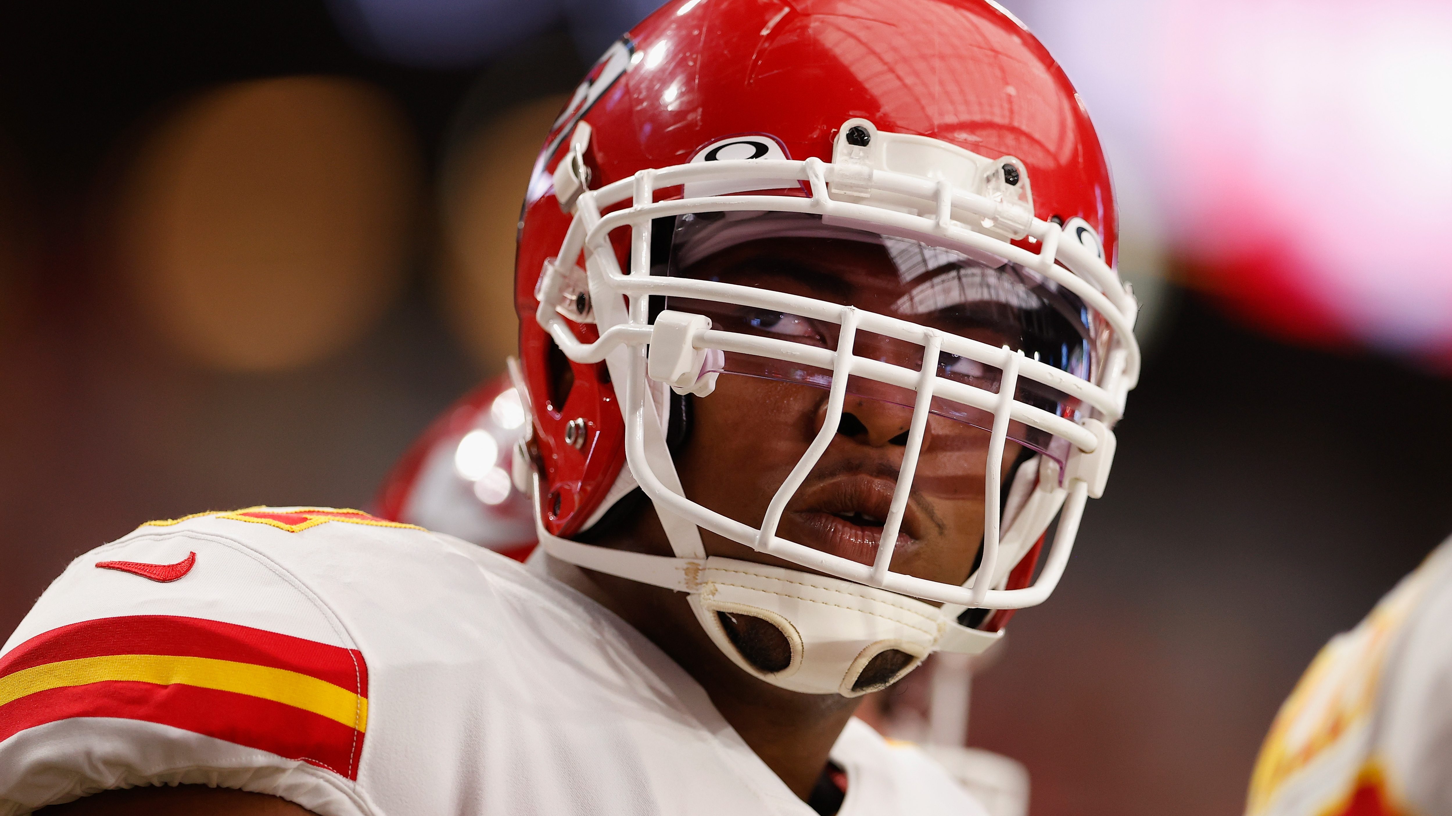 Kansas City Chiefs defense faces 2 challenges: the Chargers — and