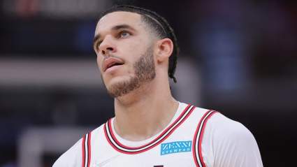 Bulls Star Lonzo Ball Delivers Grim Update on Potential Return