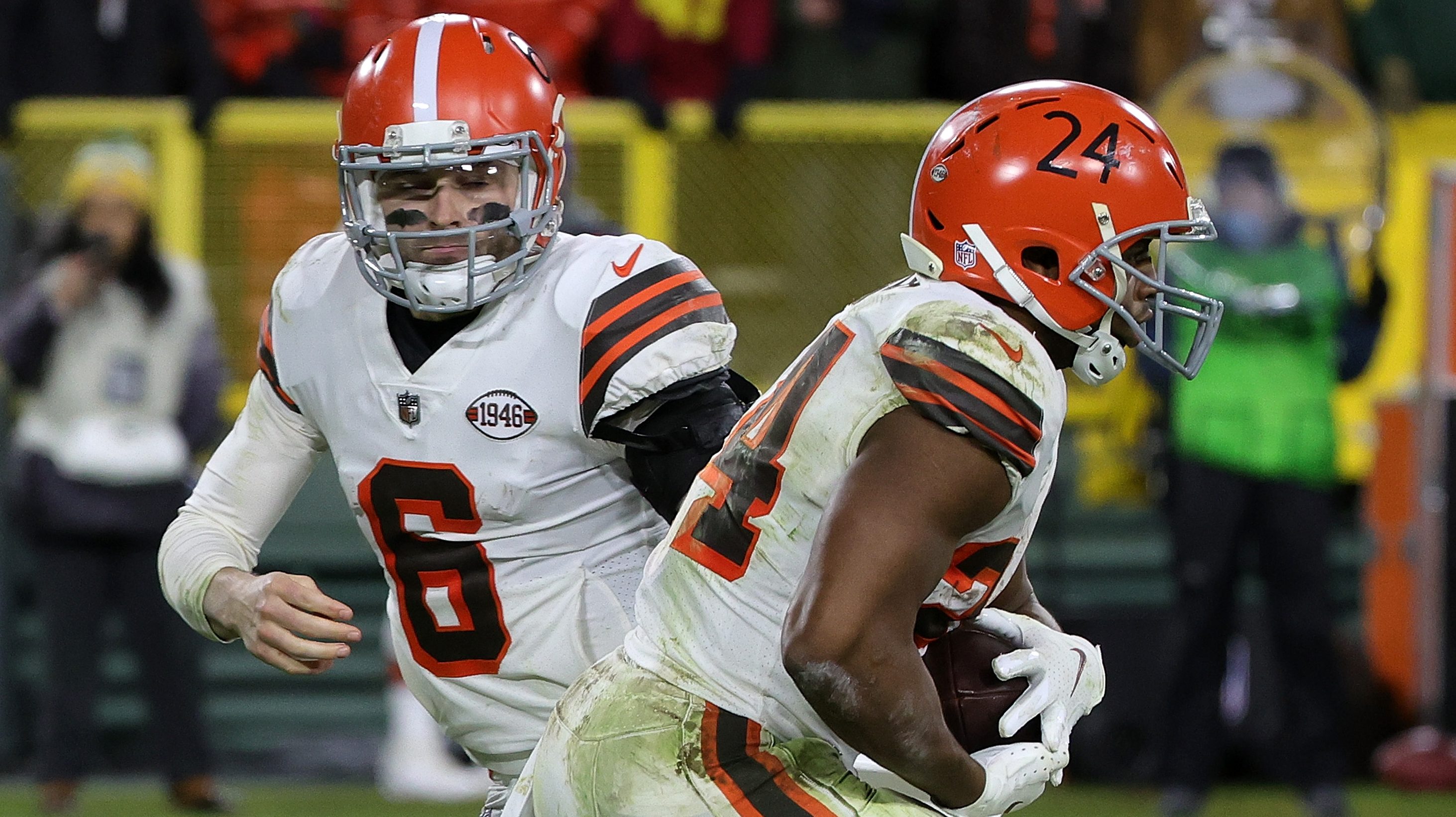 Former Browns QB Baker Mayfield Sends 5-Word Message to Nick Chubb