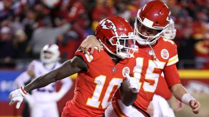 Tyreek Hill Shouts Out Patrick Mahomes During Chiefs’ Week 2 Win