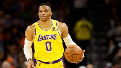 Sixers Fans Send Strong Message on Lakers’ $206 Million Star