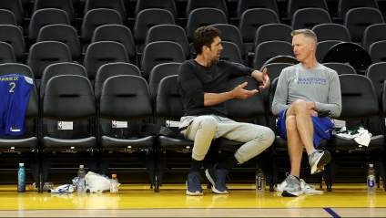 NBA Exec Issues Stern Warning to Warriors on Taking Risk With Breakout Star