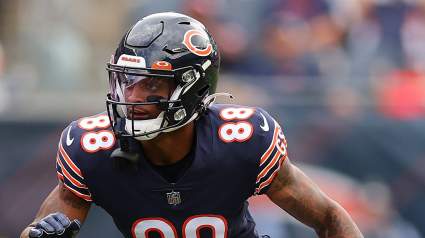 NFC Contender Eyeing Former Bears WR After Signing Ex-Chicago OL