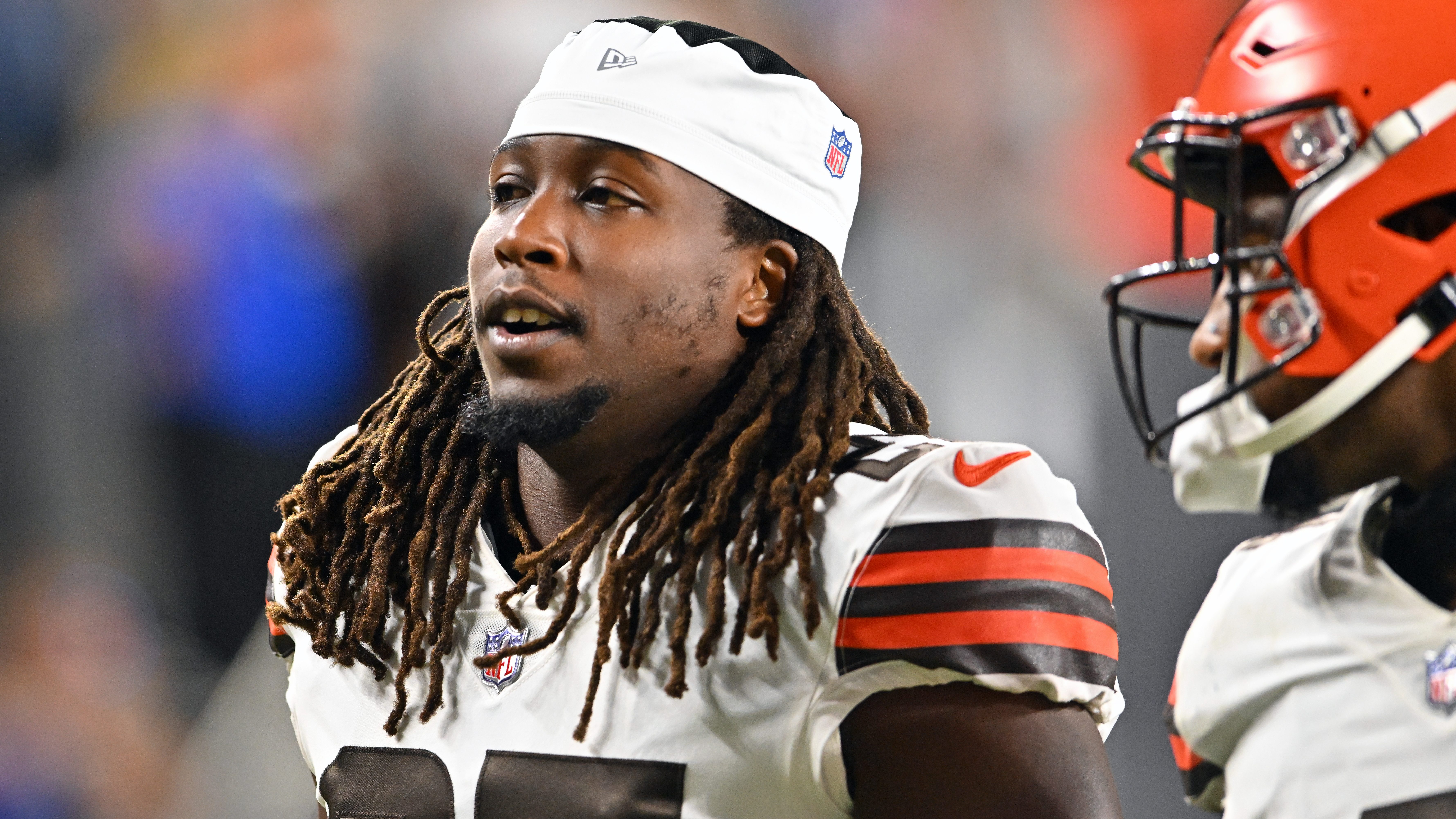 Why the Browns Won't Be Able to Trade Kareem Hunt - Sports4CLE, 10/27/22 