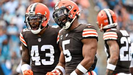 Browns Defensive Star Carted Off Field Against Steelers