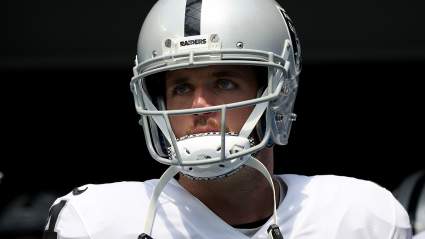 Raiders’ Derek Carr Has Response to Accusation From Former QB