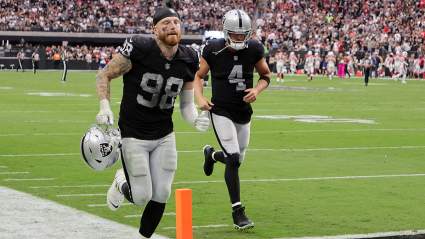 Vet LB Asks Raiders’ Maxx Crosby & Derek Carr to Help Him Land Spot on Roster