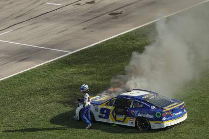 Chase Elliott’s Fire Headlines Playoff Issues at Texas