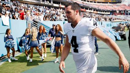 Ex-NFL WR Urges Raiders’ Derek Carr to Seek Fresh Start With New Team