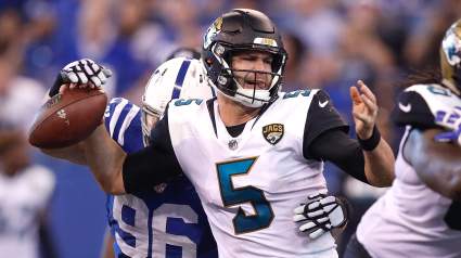 Panthers Sign Former Patriots Pass Rusher