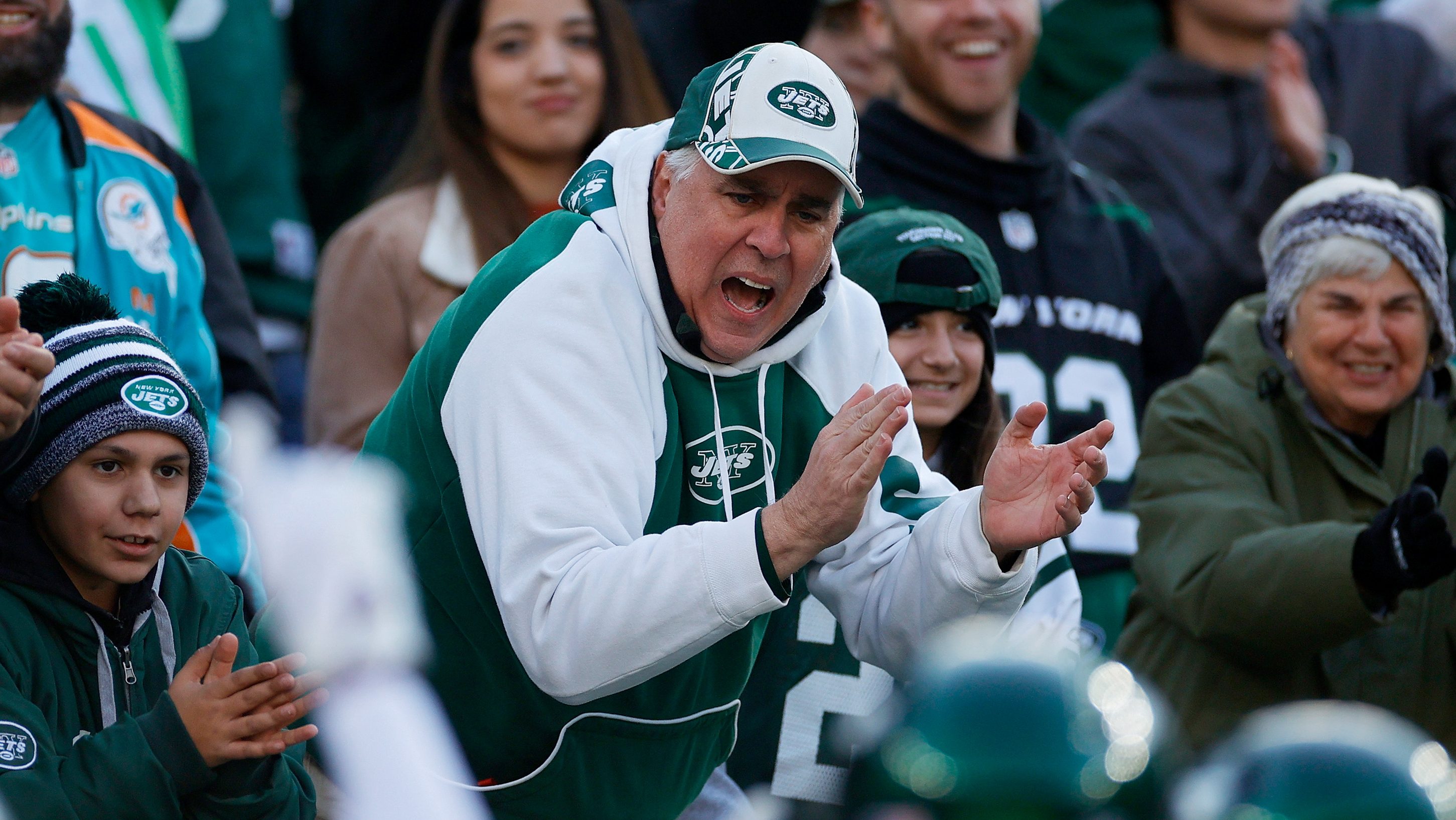 The surprisingly crazy numbers behind NY Jets OT Max Mitchell