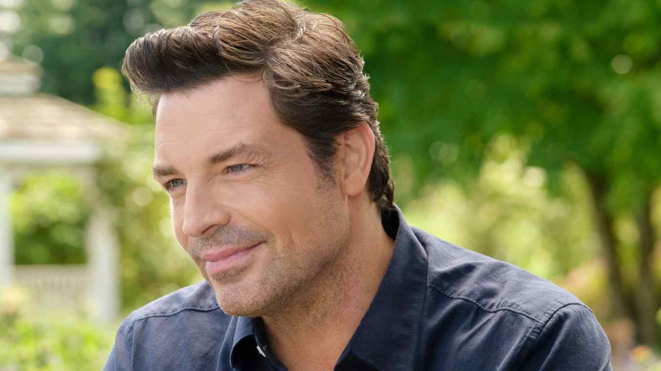 Brennan Elliott Asks Fans to Pray for Wife Before Cancer Surgery