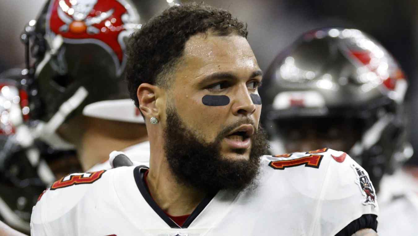 Mike Evans Makes Pledge To Buccaneers