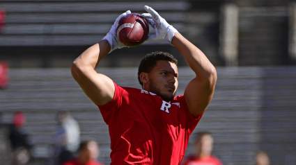 Ex-Chiefs TE Signs With Colts Ahead of Week 3 Matchup: Report