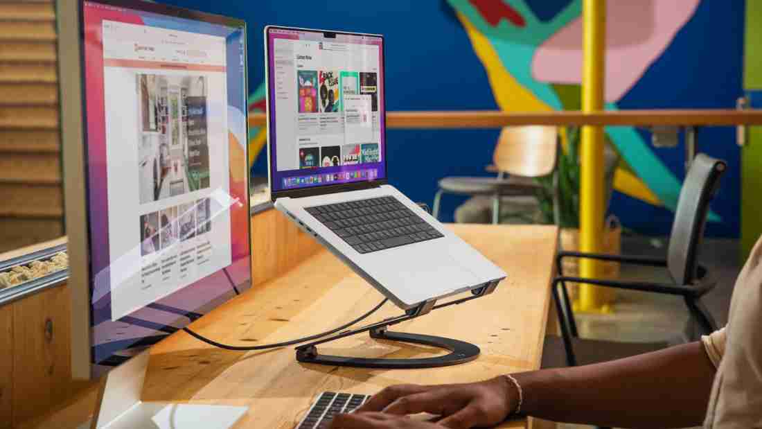 11 Best MacBook Pro Stands For Desk Use (2023)