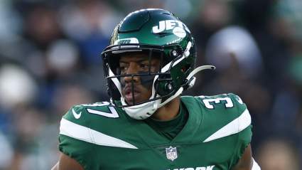 NFL Insider Says Eagles Might Target Ex-Jets Starter